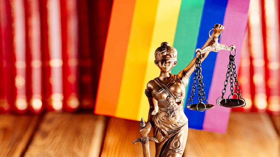 Fristverlängerung §175 Strafgesetzbuch anlässlich Internationaler Tag gegen Homo-, Bi-, Inter- und Transfeindlichkeit (Quelle: AdobeStock / Daniel Jędzura) Fristverlängerung §175 Strafgesetzbuch anlässlich Internationaler Tag gegen Homo-, Bi-, Inter- und Transfeindlichkeit
