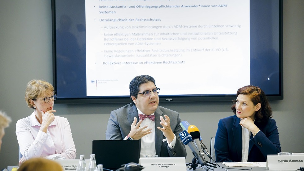 Ataman: Gesetz sollte vor digitaler Diskriminierung schützen (Quelle: Photothek - Thomas Trutschel) Ataman: Gesetz sollte vor digitaler Diskriminierung schützen