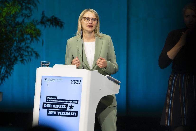 Deutsche Antidiskriminierungstage 2025 - Der Gipfel der Vielfalt! (Quelle: Thomas Imo und Amrei Schulz / Photothek) Deutsche Antidiskriminierungstage 2025 - Der Gipfel der Vielfalt!