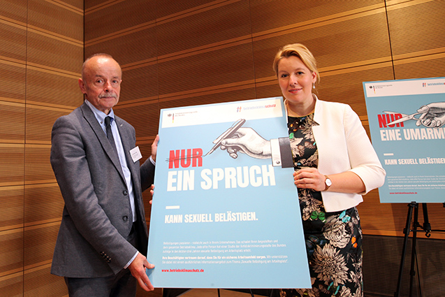 Vorstellung der Studie "Umgang mit sexueller Belästigung am Arbeitsplatz" (Quelle: Caro Kadatz) Vorstellung der Studie "Umgang mit sexueller Belästigung am Arbeitsplatz"